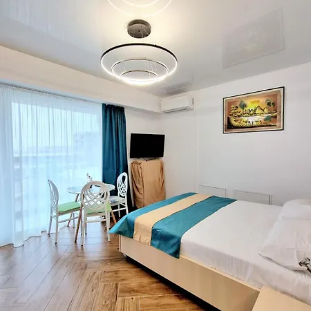 Serenity- Endless Summer Mamaia Nord Apartmán
